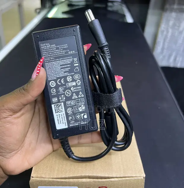 Dell 65W Big Pin Laptop Charger - 1
