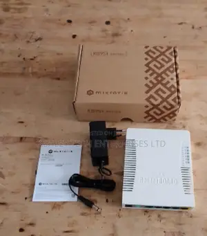 MikroTik RB951Ui-2HnD Router 5-Port Halisi