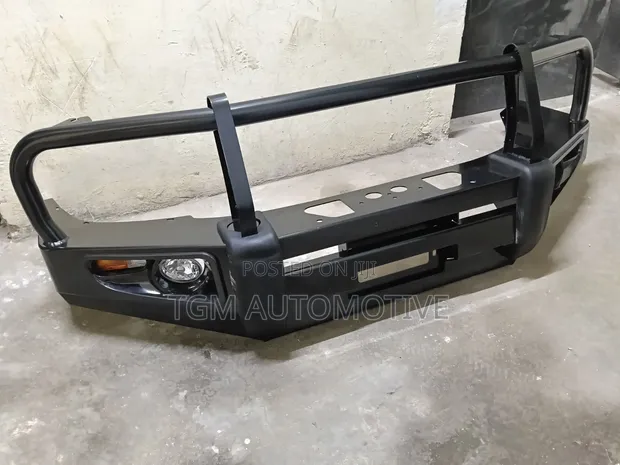 Heavy Duty Steel Front Bull Bar for Toyota Hilux Vigo - 1