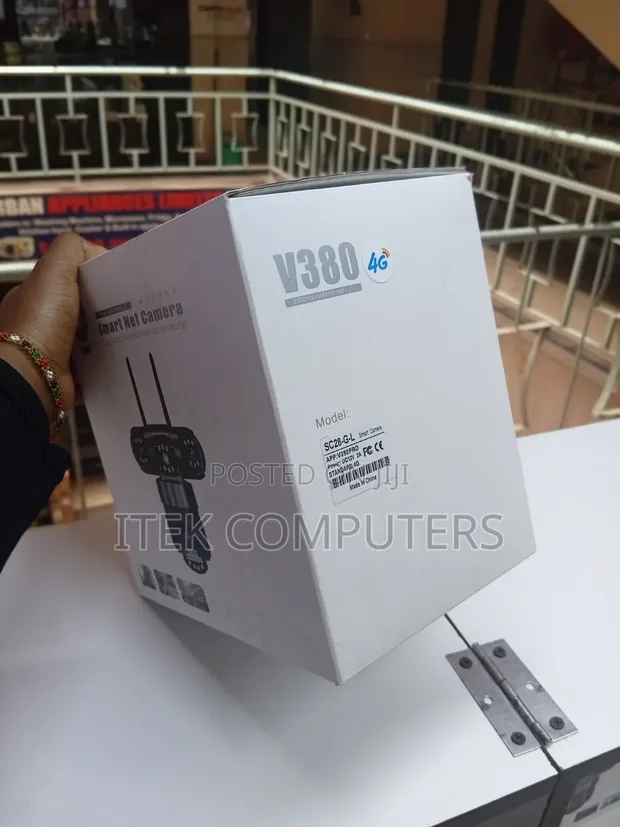 Advanced Triple Lens 4G Camera for Smart Property Protection - 1