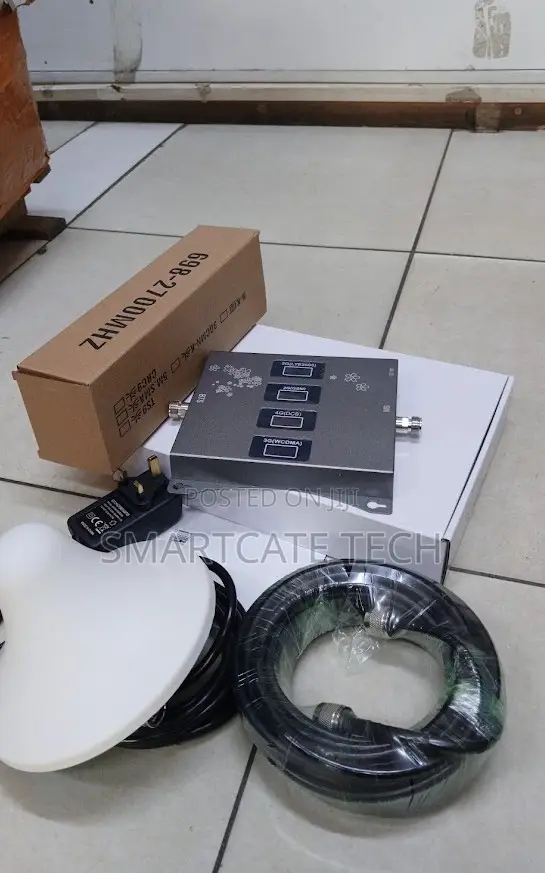 Quad Band Mobile Signal Repeater for Home & Office - 1