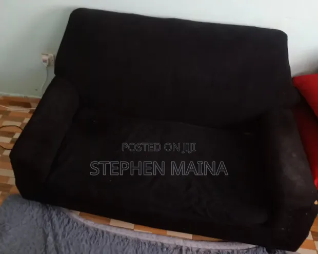 Sofaset ya Wolf Inauzwa - Imetumika - 1