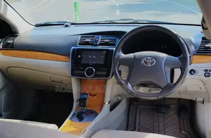 Toyota Premio 2008 Nyeupe
