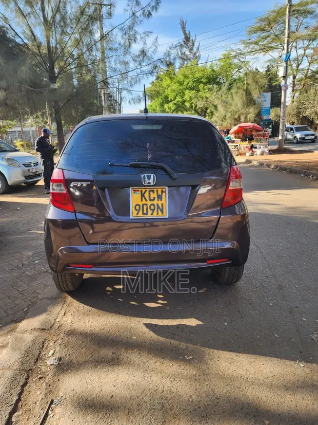 Honda Fit 2012 Kijivu - 1