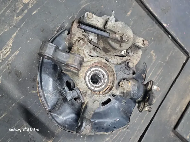 Hub Bearing Toyota Axio 4WD (Iliyoisha Japan, Imefanya Matumizi) - 1
