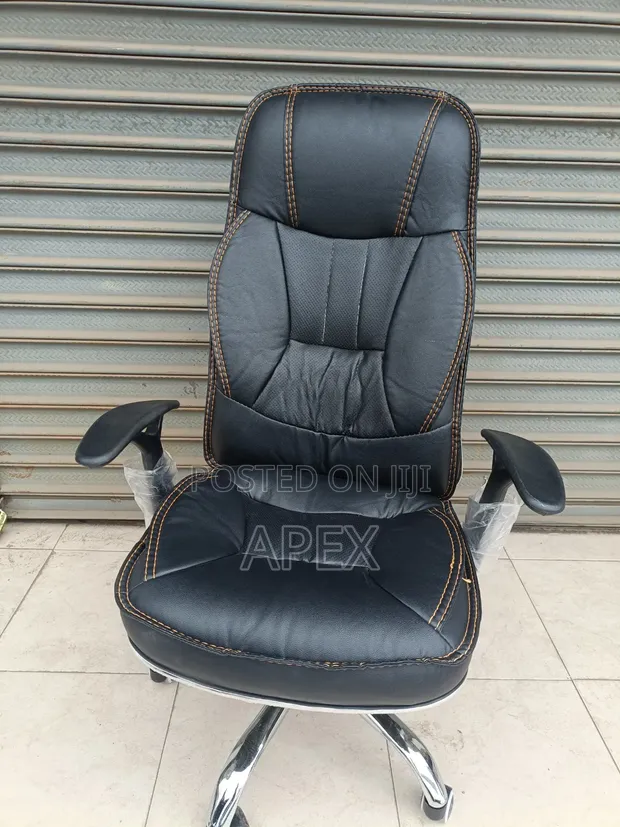 Boss Office Products Managerial Chair - Brand New - 1