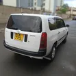 Toyota Succeed 2010 Nyeupe - 4