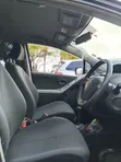 Toyota Vitz 2013 Nyeusi ya Matt - 5
