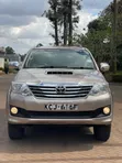 Toyota Fortuner 3.0 D AWD 2009 Dhahabu - 3