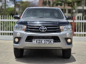 Toyota Hilux Revo Double Cab Diesel 2.4 RWD 2019