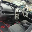 Toyota Voxy X 2WD Minivan ya Viti 8 Mwaka 2008 Rangi ya Zambarau - 5