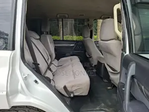 Mitsubishi Pajero V80 3.2 DI-D 2014 Nyeupe