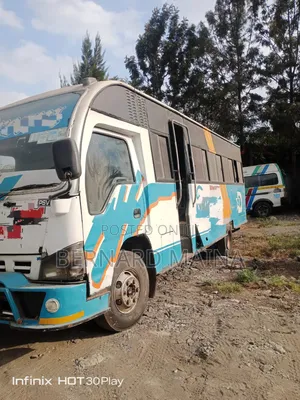 Isuzu NQR 33 Seater Bus 2014