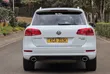 Volkswagen Touareg 2012 White - 2