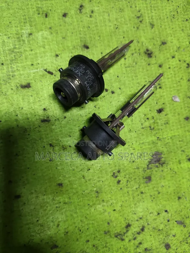 Balbu ya Xenon D2S/D4S kwa Headlight - Imetumika - 1