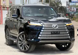 Lexus LX 600 2024 Nyeusi
