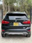 BMW X1 xDrive28i AWD 2016 Nyeusi - 5