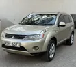 Mitsubishi Outlander 2.4i GLS Automatic 2006 Dhahabu - 4