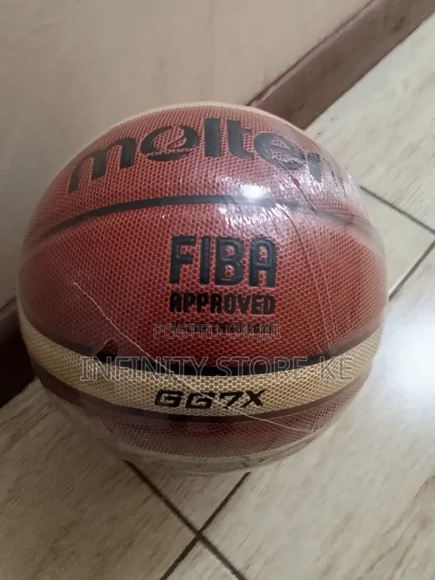 Molten Size 7 Basketball for Adults & Teams - 1