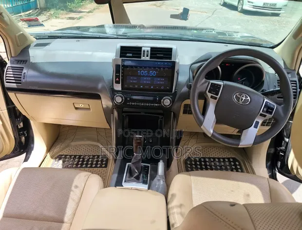 Toyota Land Cruiser Prado 2.8 D-4D 2016 Nyeusi - 1