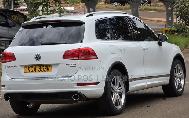 Volkswagen Touareg 2012 - 1