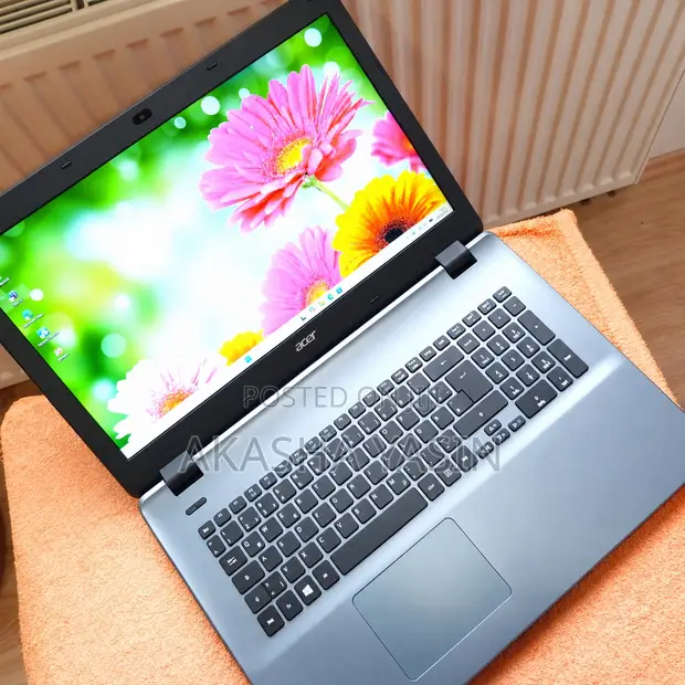 Laptop Acer Aspire E5 - 17.3" Skrini, 8GB RAM, 500GB HDD - 1