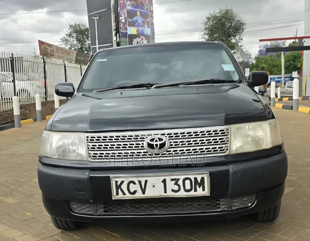 Toyota Probox 2012 - Nyeusi - 1