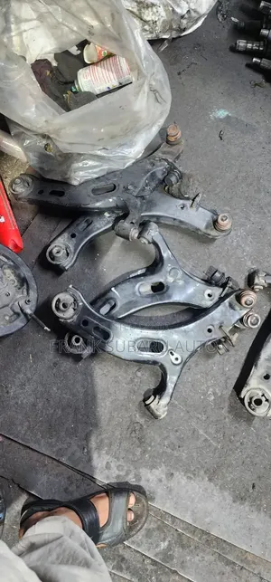 Subaru BR9 BM9 Mkono wa Udhibiti wa Mbele