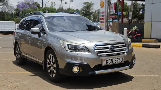 Subaru Outback 2015 Dhahabu - 1