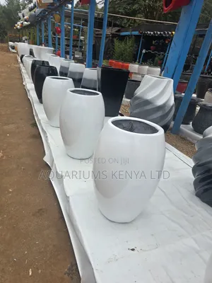 Brand New Fibre Pots for Landscaping