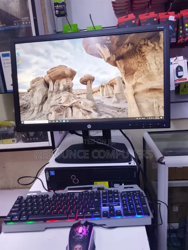 Fujitsu Esprimo D556/2/E85+ Desktop Computer 4GB RAM 500GB SSD - 1
