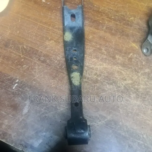 Subaru Forester SK9 Rear Arm (Iliyo tumika) - 1