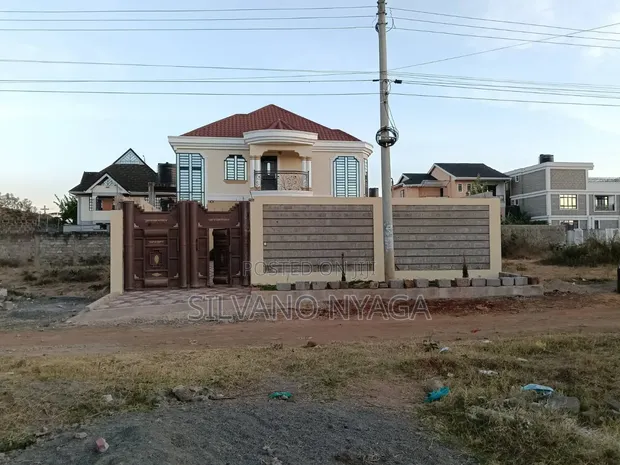 Furnished 4-Bedroom Maisonette in Salama Estate, Gatuanyaga - 1