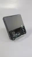 Samsung Galaxy Z Flip4 128GB Black (Refurbished) - 2