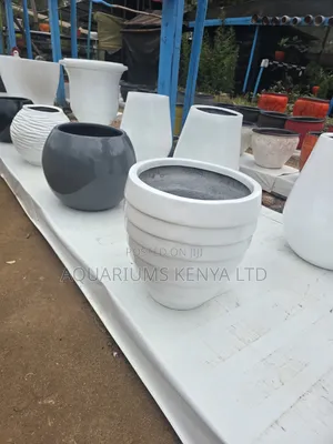 Stylish Fibre Flowerpot