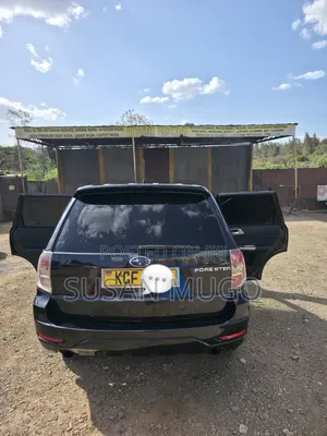 Subaru Forester 2009 Nyeusi
