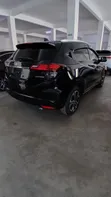 Honda Vezel Hybrid 2018 Nyeusi - 4
