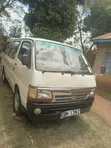 Toyota HiAce 2006 White - 1
