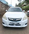 Subaru Legacy 2010 White - 1