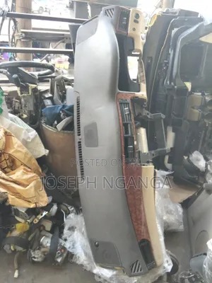 Airbag ya Dashboard ya Toyota Crown Model ya Kale