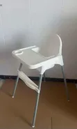 Kiti cha Juu cha Mtoto cha Kubebeka - Nyeupe na Kijivu - 1