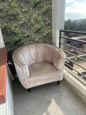 Kiti cha Mkono cha Pinki