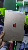 Apple iPad Air 2 64GB - 1