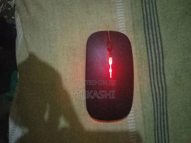 HP Bluetooth Mouse - 1