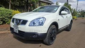 Nissan Dualis 2011 Nyeupe