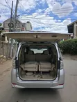 Toyota Vellfire 2009 Silver - 5