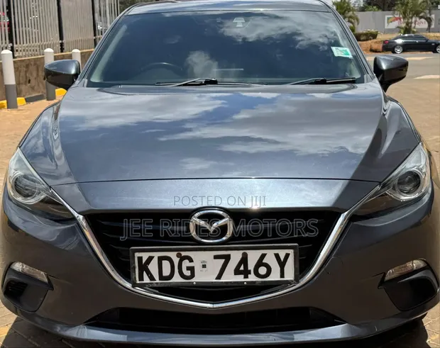 Mazda Axela SV Premium 2014 Gray - 1