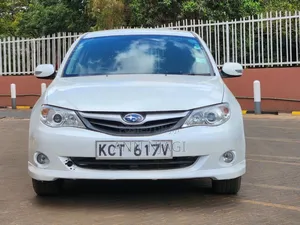 Subaru Impreza 2011 Nyeupe
