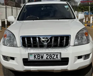 Toyota Land Cruiser Prado 2006 Nyeupe