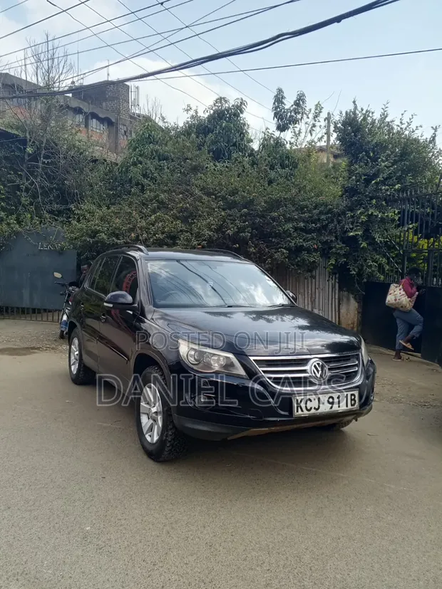 Volkswagen Tiguan 1.4 TSI 2008 Nyeusi - 1
